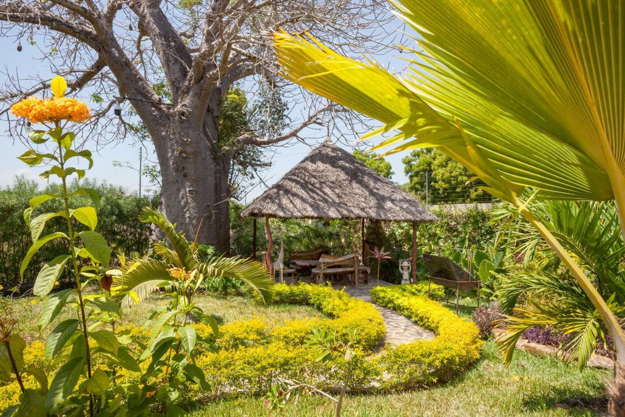 Villa Raymond, Diani, Kenya Diani Beach Extérieur photo